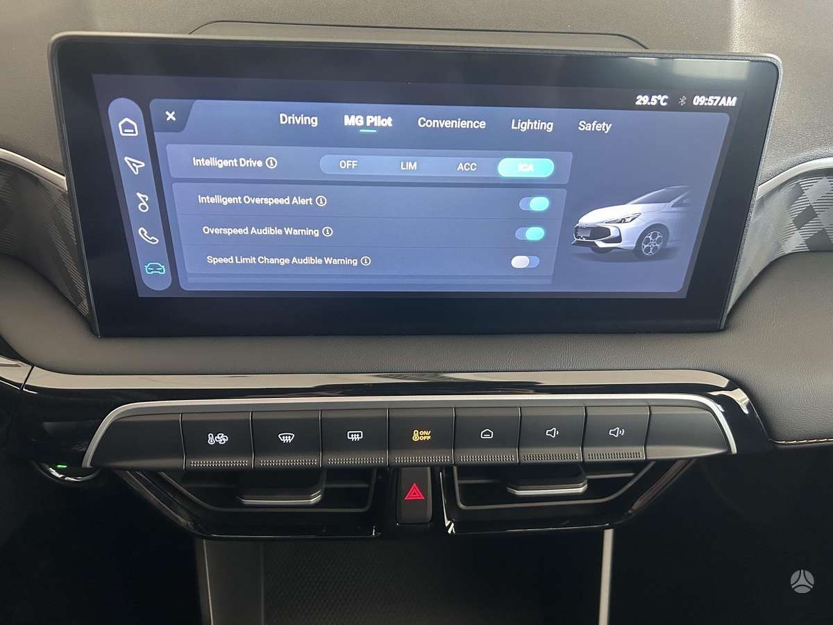 MG MG3, 1.5 l., hatchback