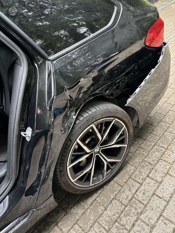 BMW 530, 2.0 l., wagon