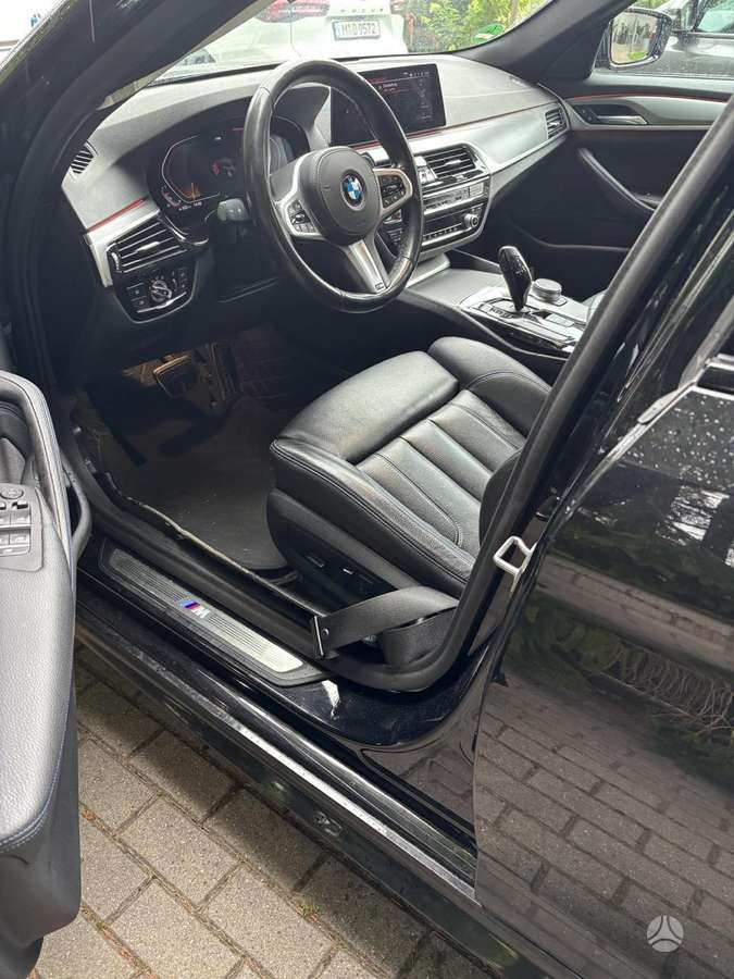 BMW 530, 2.0 l., wagon