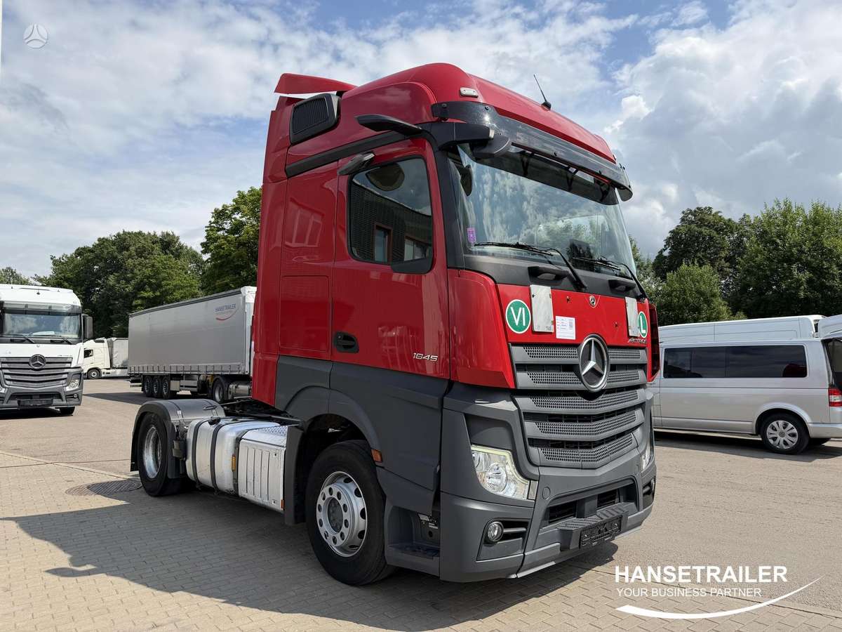 Mercedes-Benz Actros 1845 Big Space, double sleeper