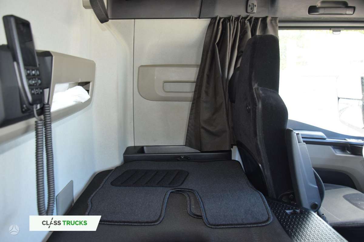MAN TGX 18.470 GX, double sleeper