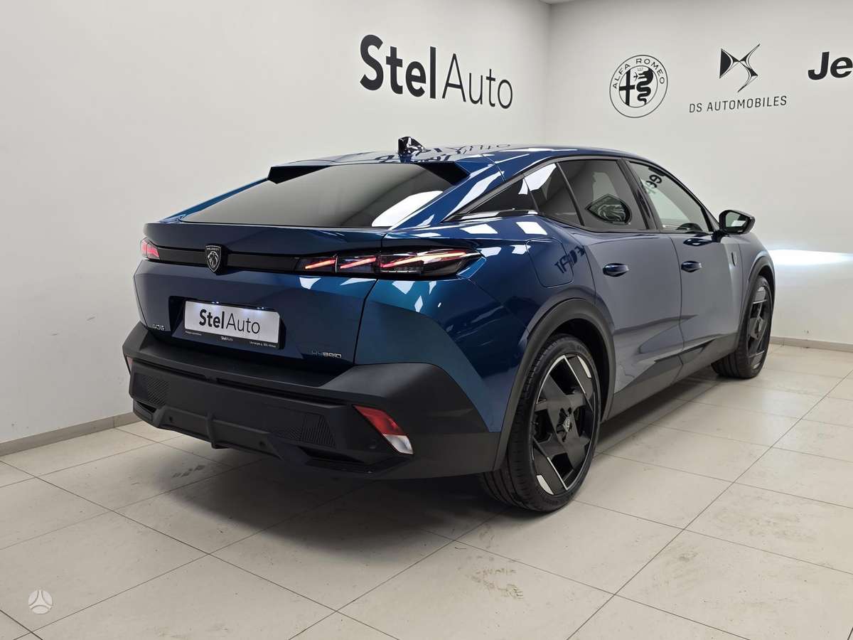 Peugeot 408 - 5