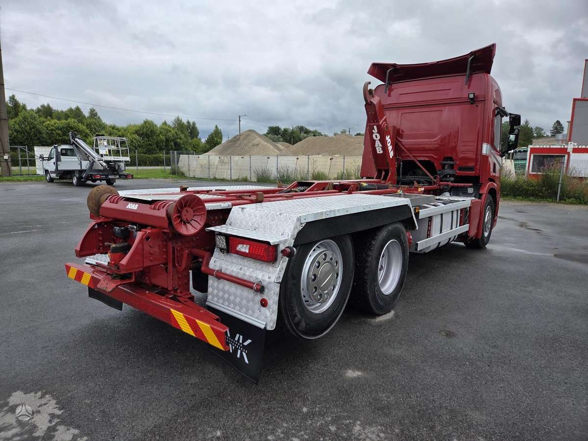 Scania P 410 6X2, hooklift trucks