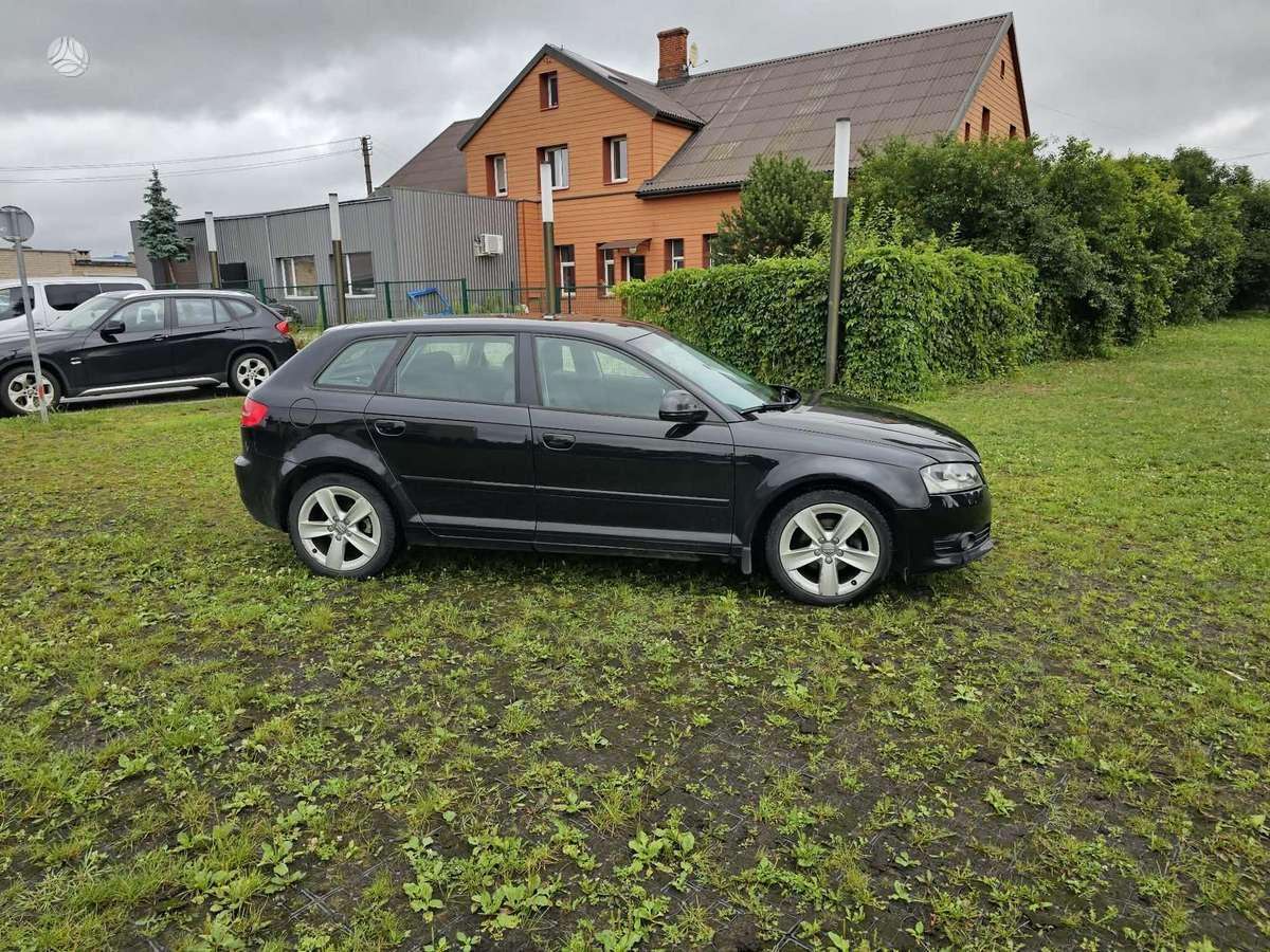 Audi A3, 1.6 l., hečbekas