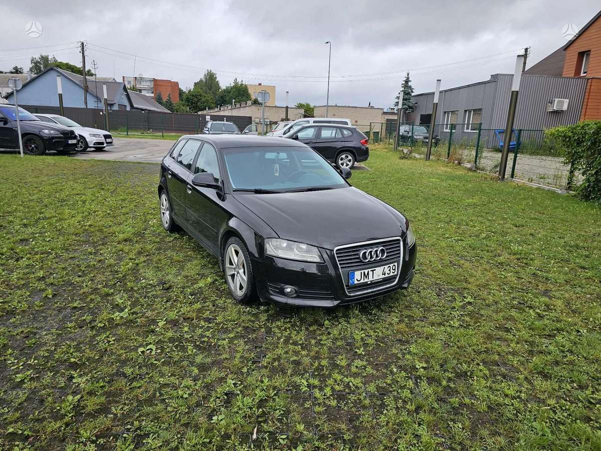 Audi A3, 1.6 l., hečbekas