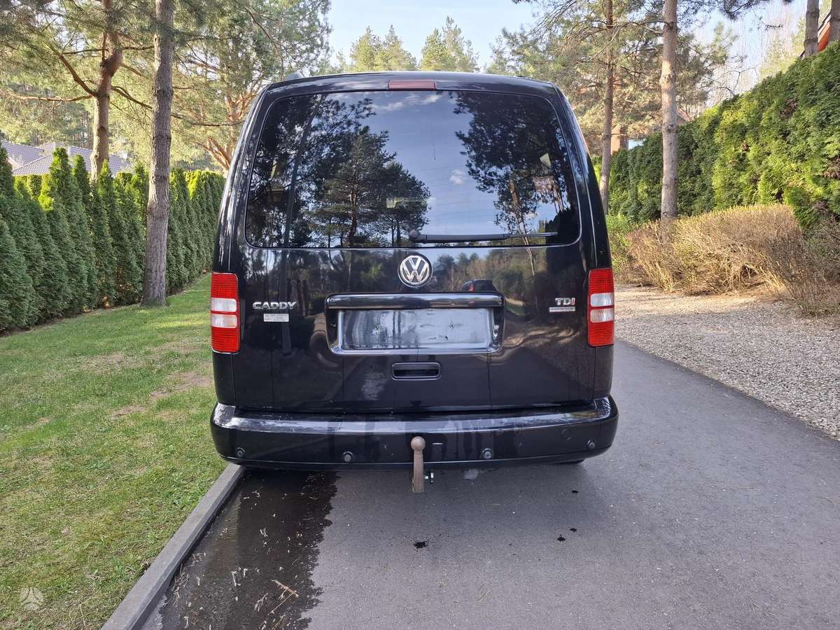 Volkswagen Caddy Maxi - 3