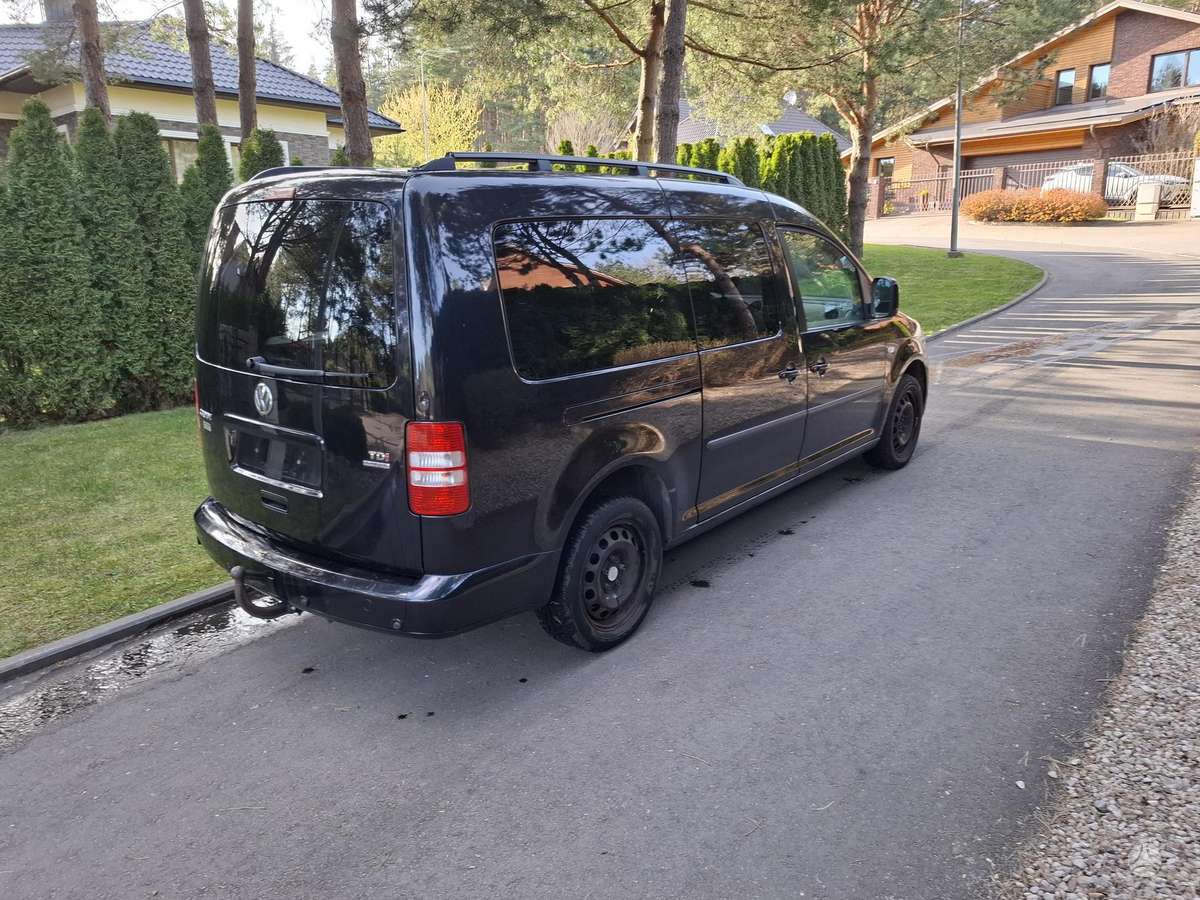 Volkswagen Caddy Maxi - 4