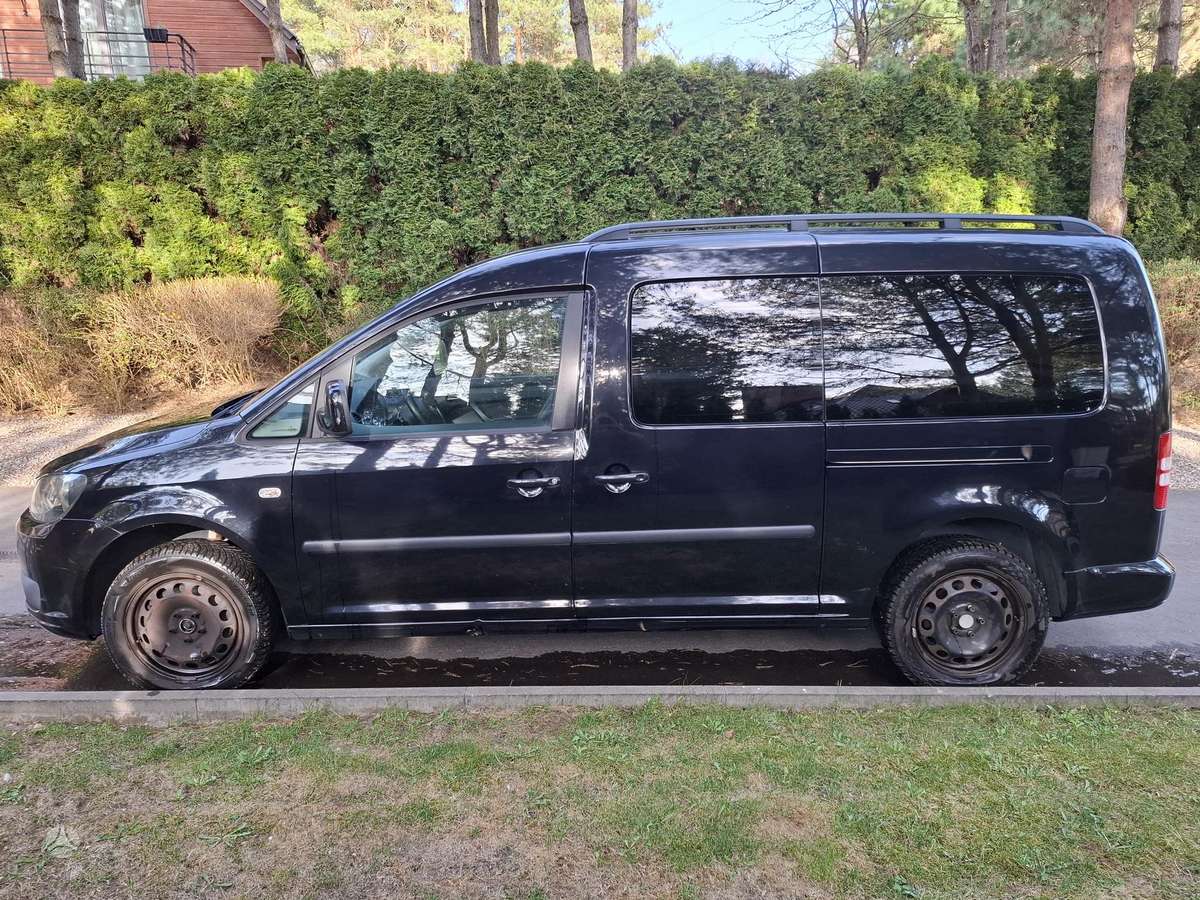 Volkswagen Caddy Maxi - 9