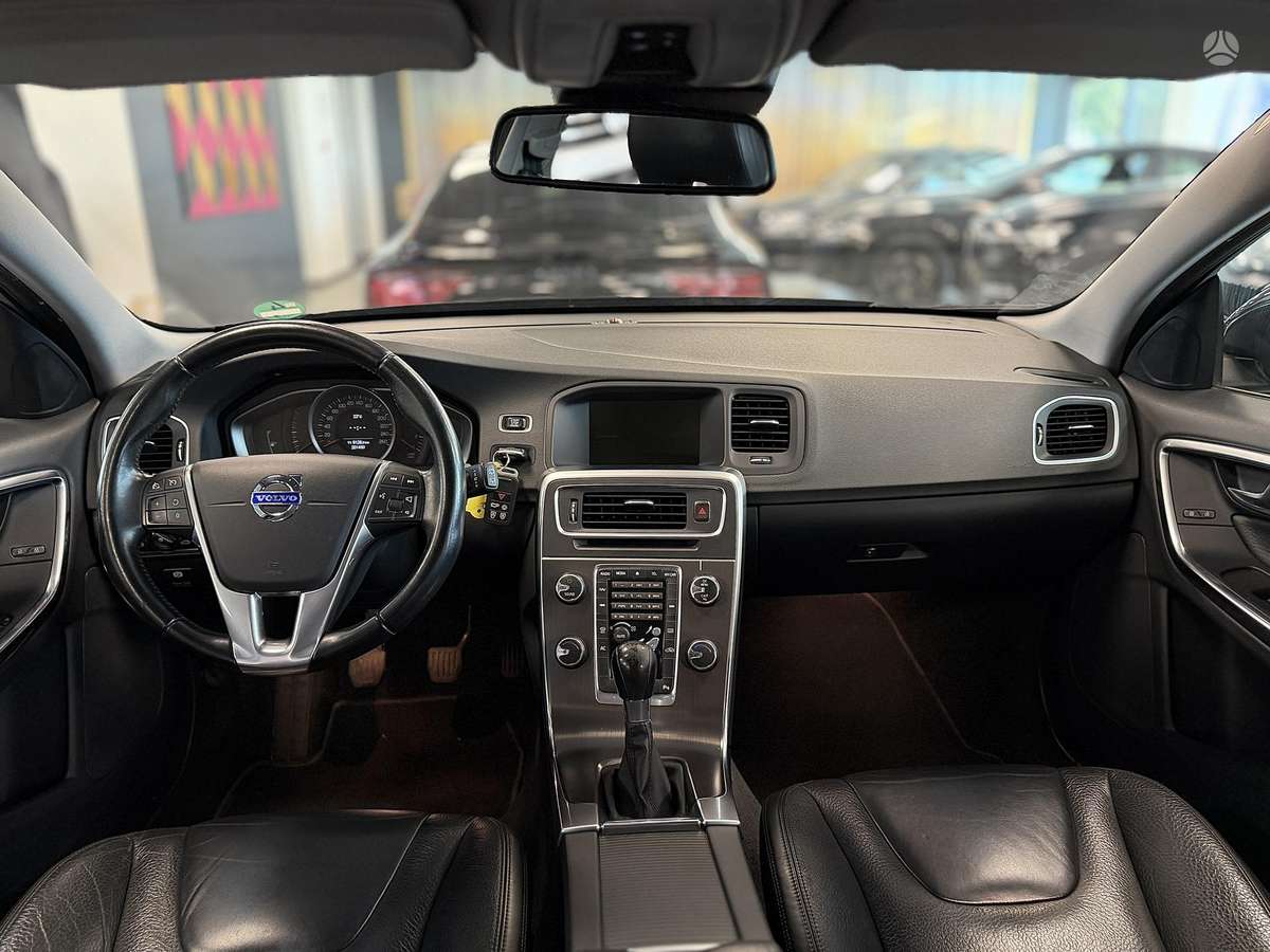 Volvo V60, 1.6 l., Универсал