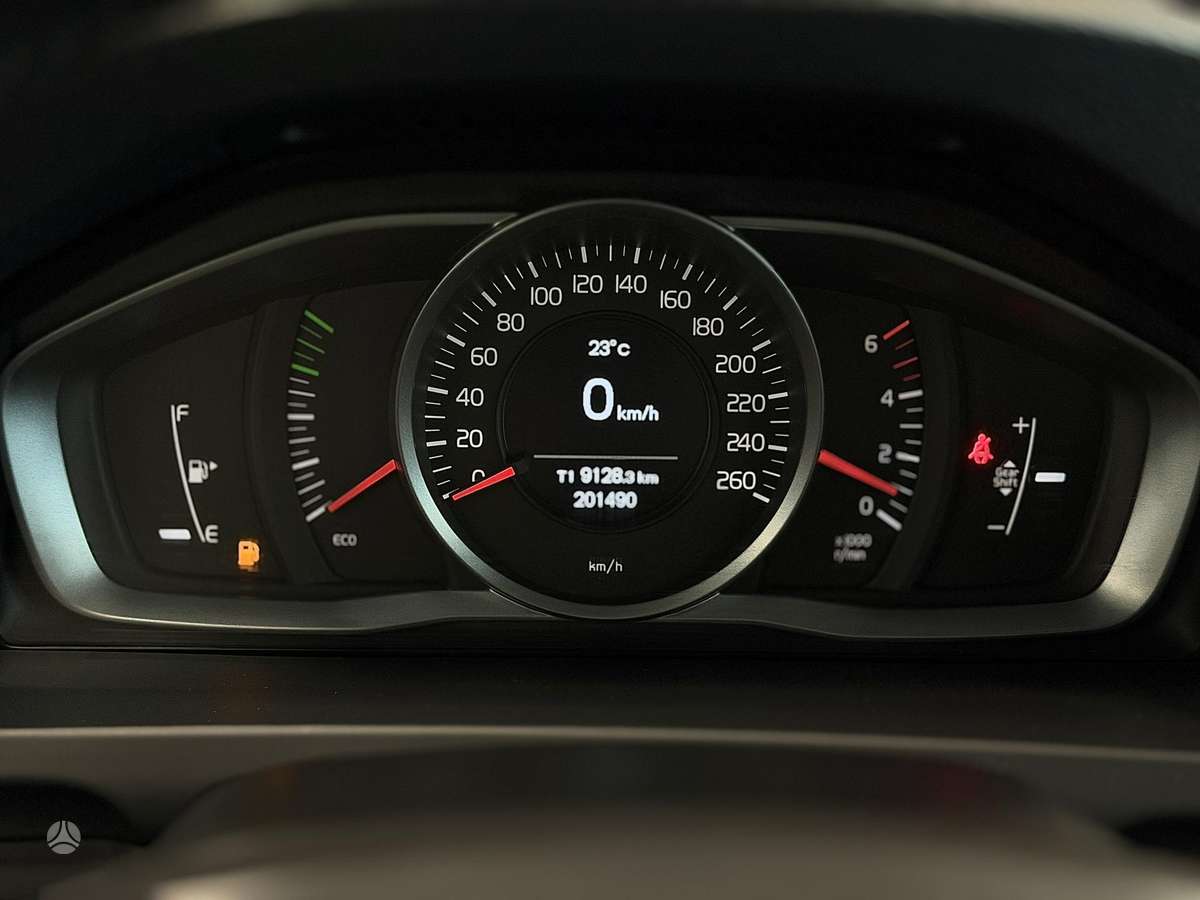Volvo V60, 1.6 l., Универсал
