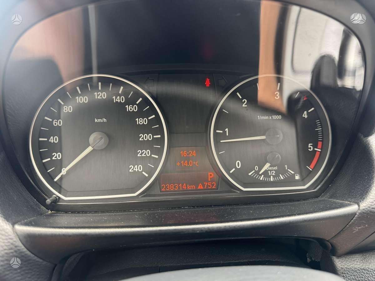 BMW 118, 2.0 l., Хэтчбек
