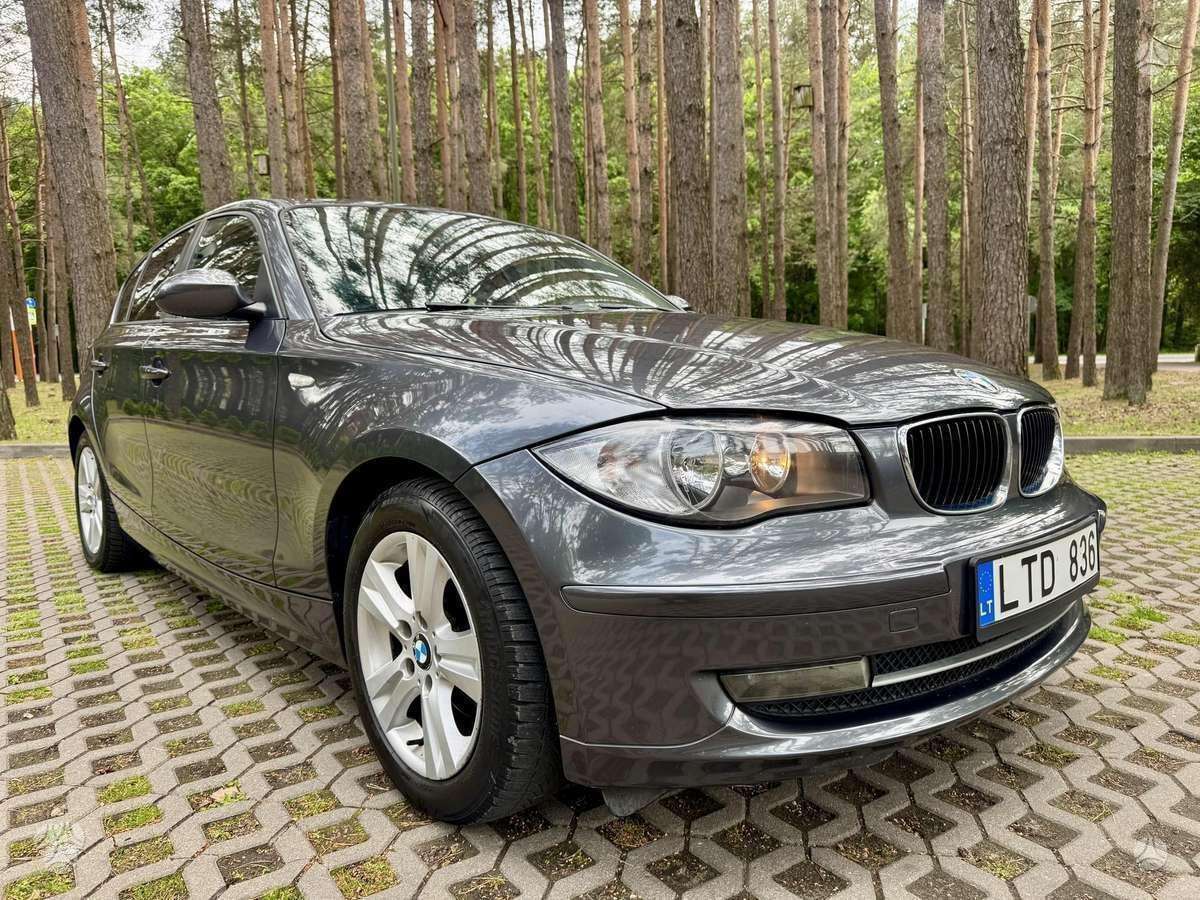 BMW 118, 2.0 l., Хэтчбек