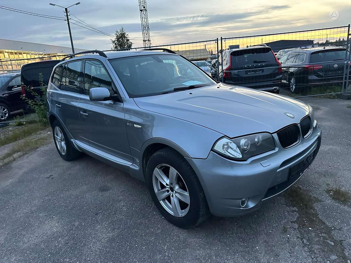 BMW X3, 3.0 l., off-road / crossover