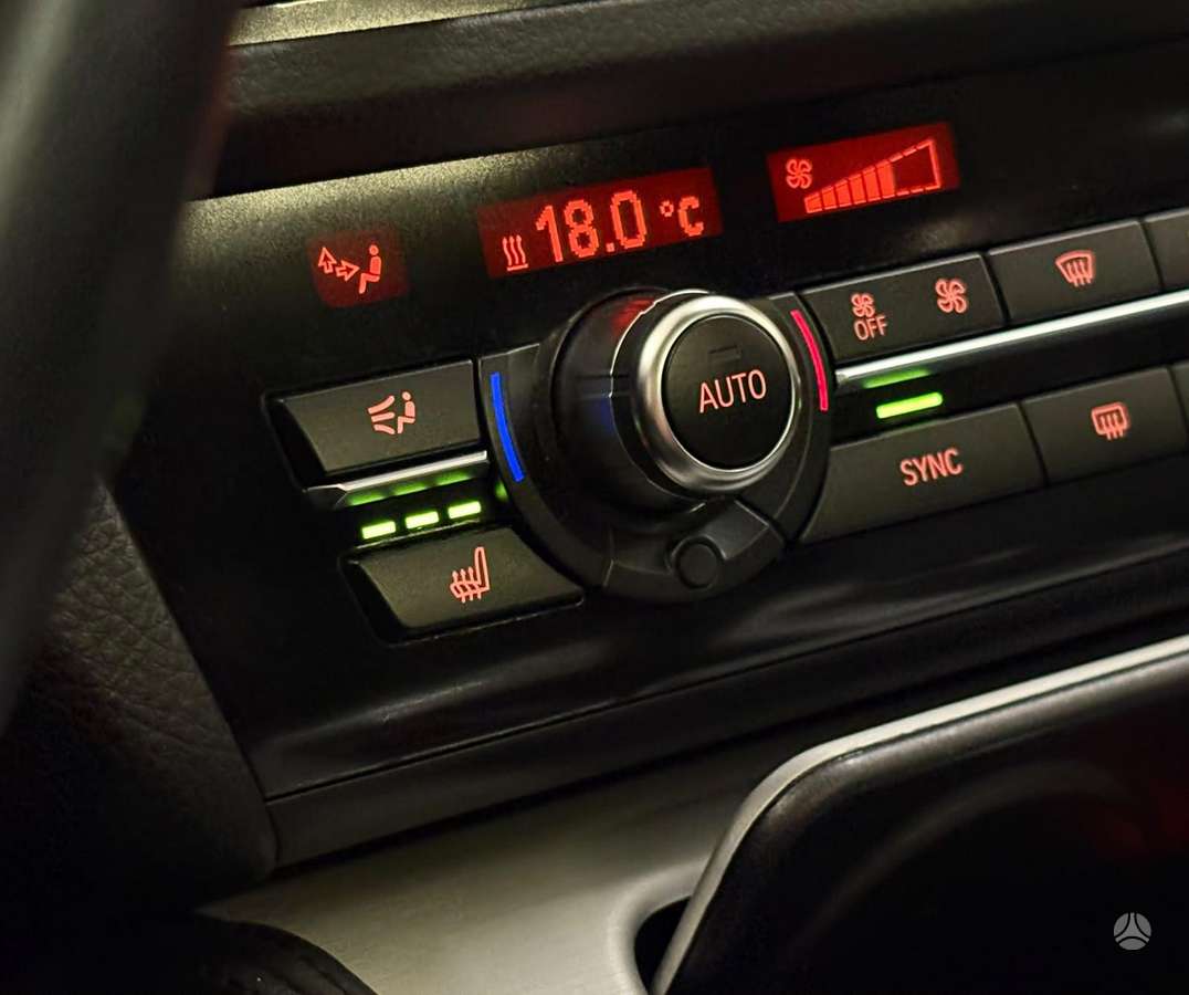 BMW 520, 2.0 l., wagon