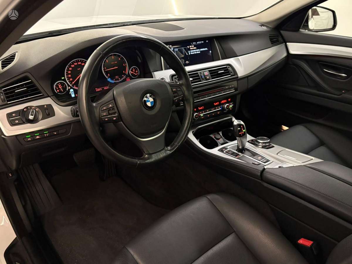 BMW 520, 2.0 l., wagon