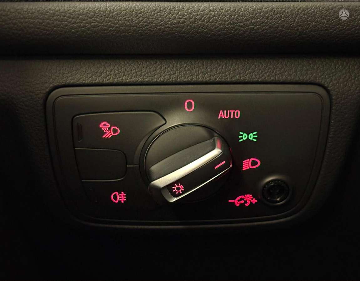 Audi A6, 3.0 l., universalas