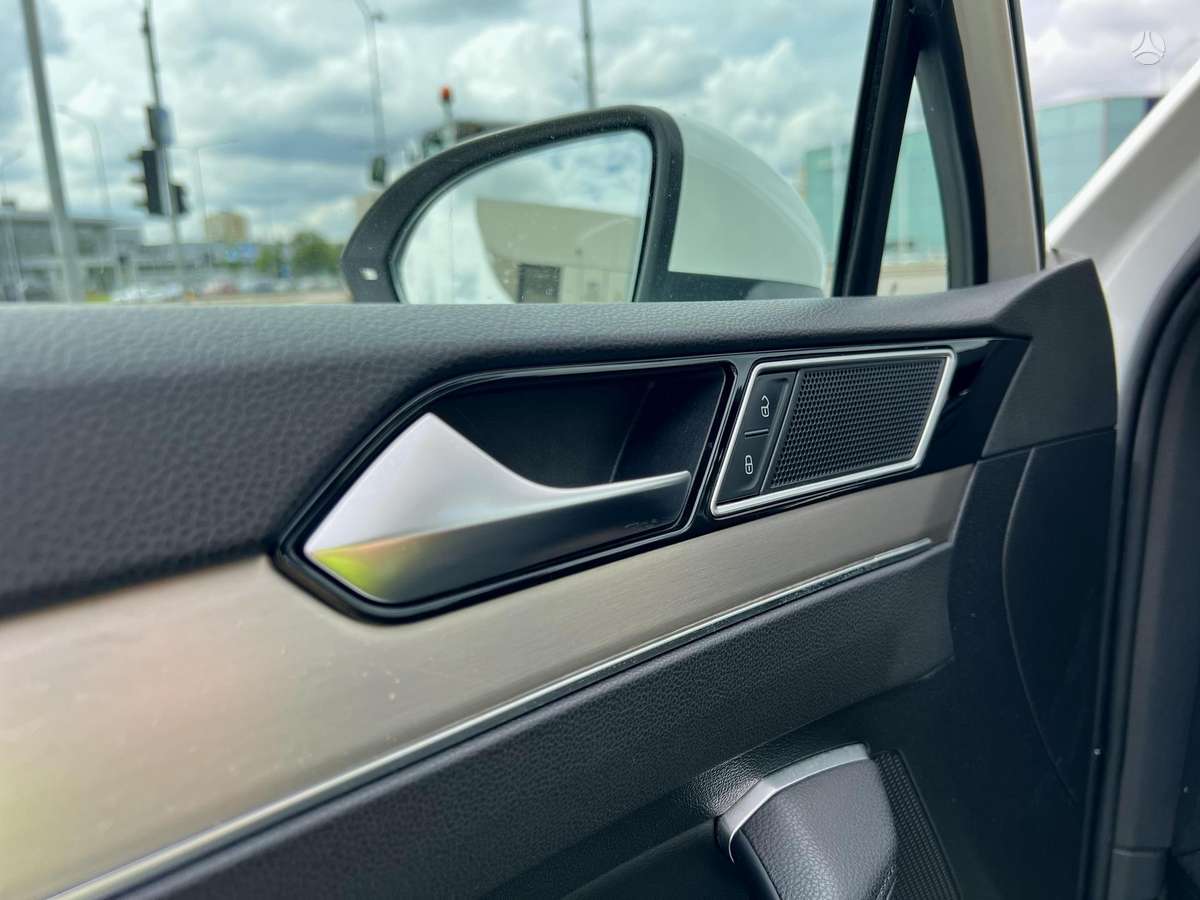 Volkswagen Passat, 2.0 l., Седан