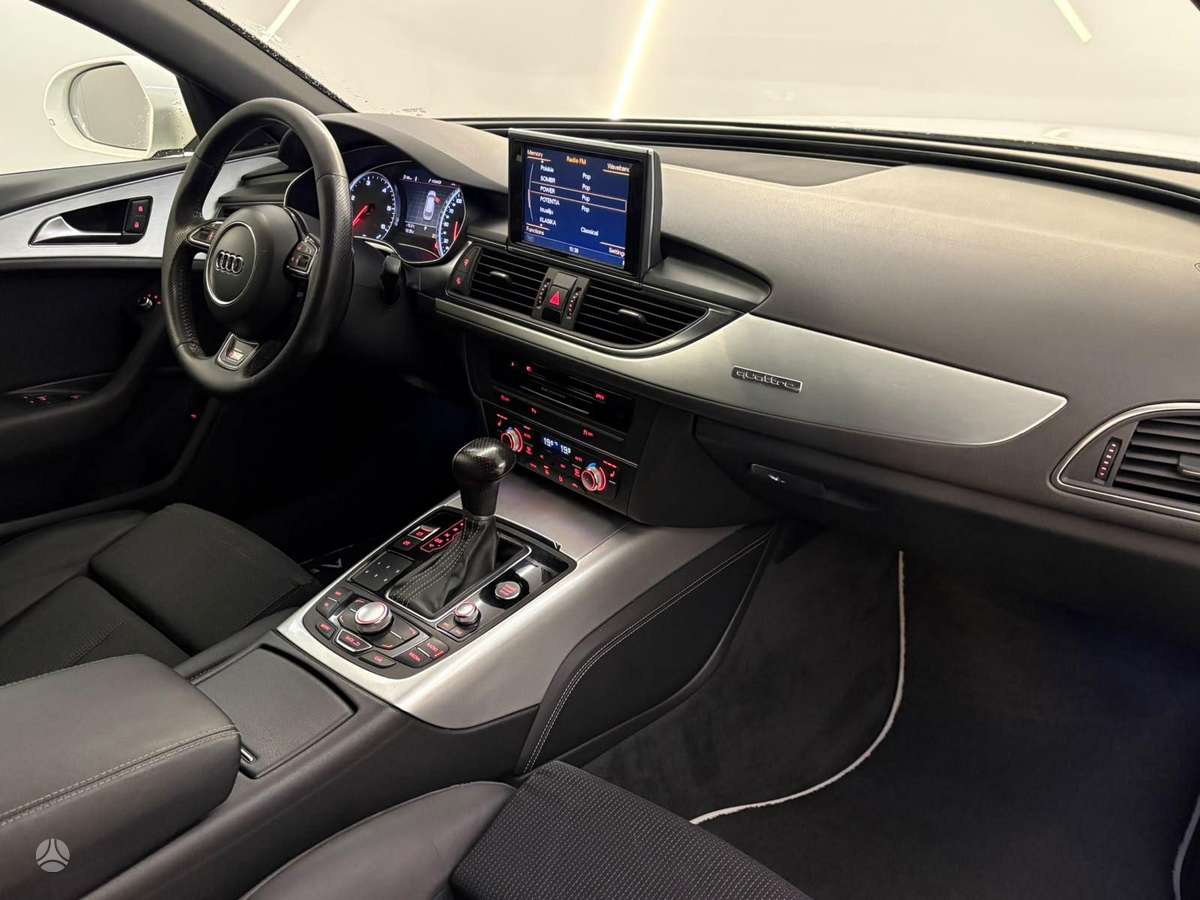 Audi A6, 3.0 l., universalas