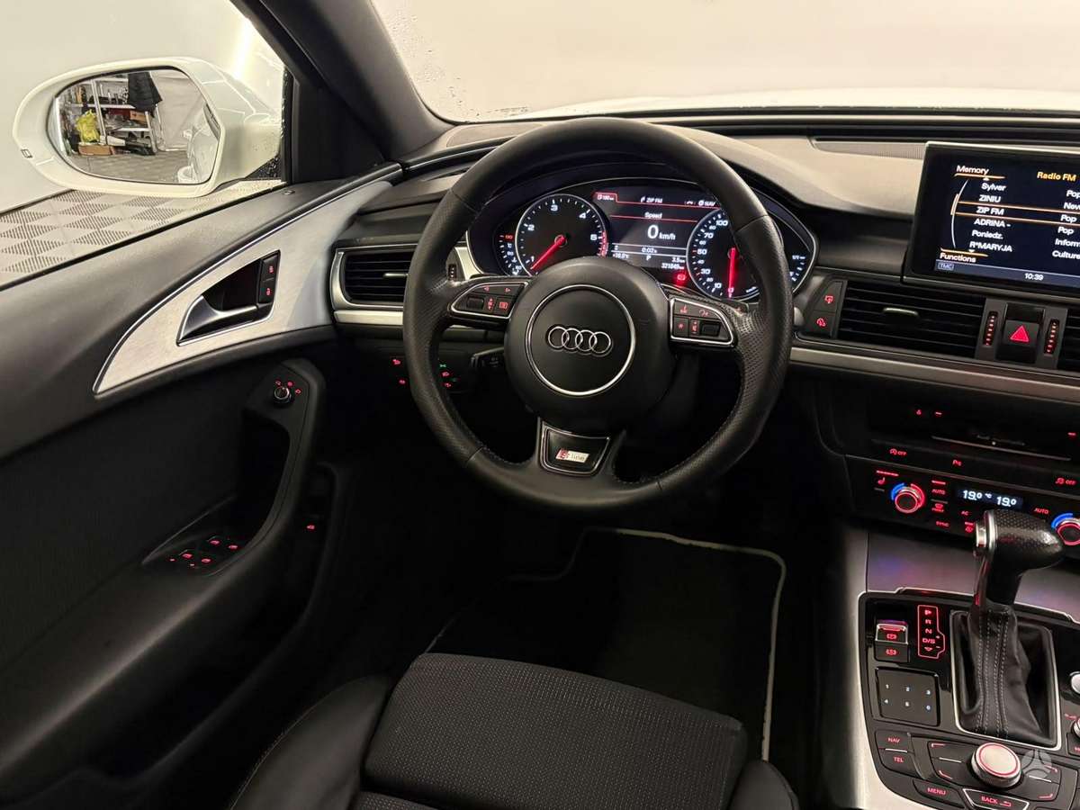 Audi A6, 3.0 l., universalas