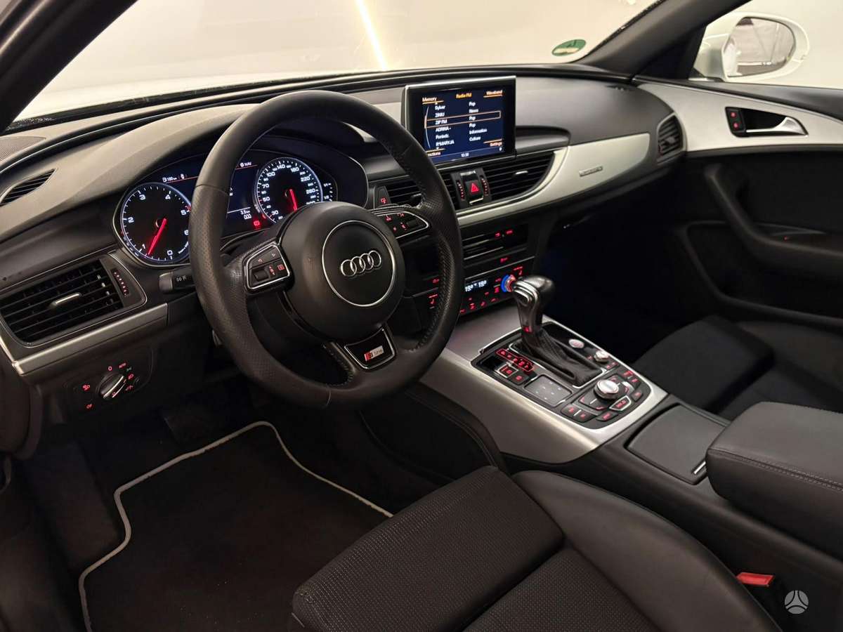 Audi A6, 3.0 l., universalas