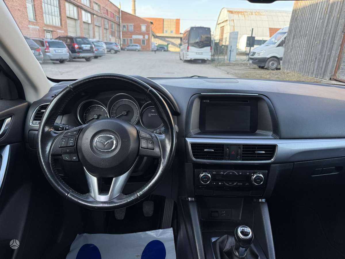 Mazda CX-5, 2.2 l., off-road / crossover