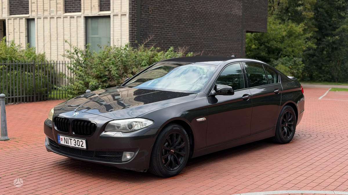 BMW 530, 3.0 l., Седан