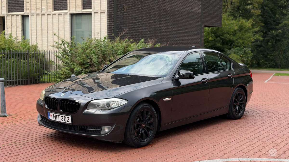 BMW 530, 3.0 l., Седан