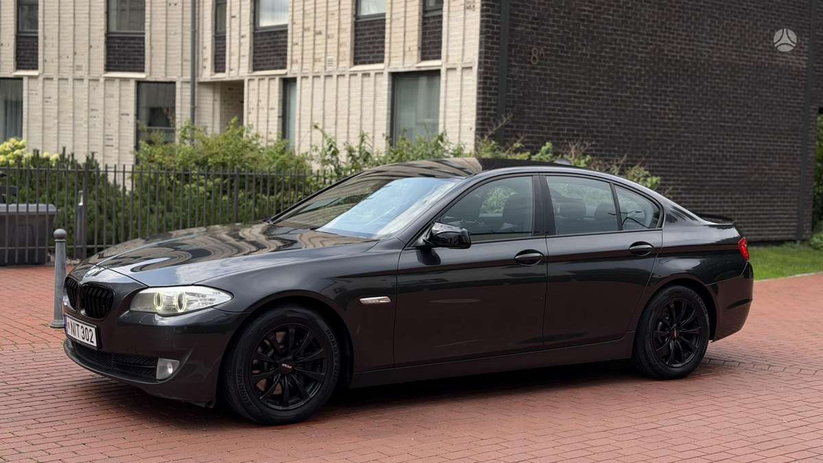 BMW 530, 3.0 l., Седан