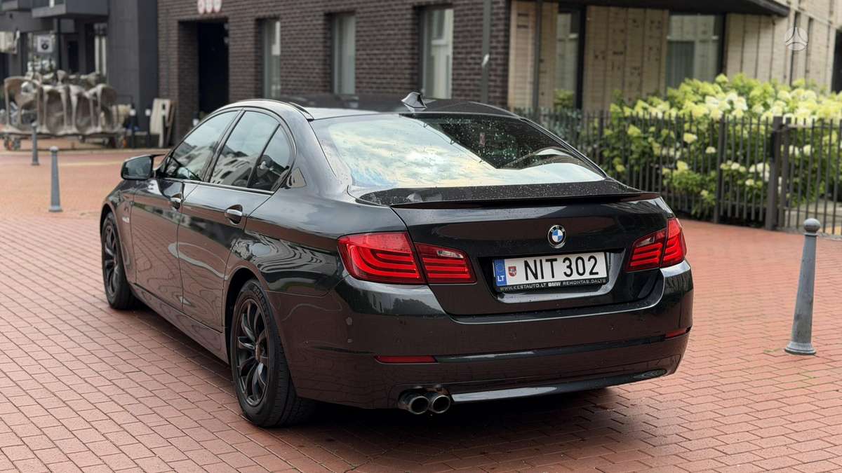 BMW 530, 3.0 l., Седан