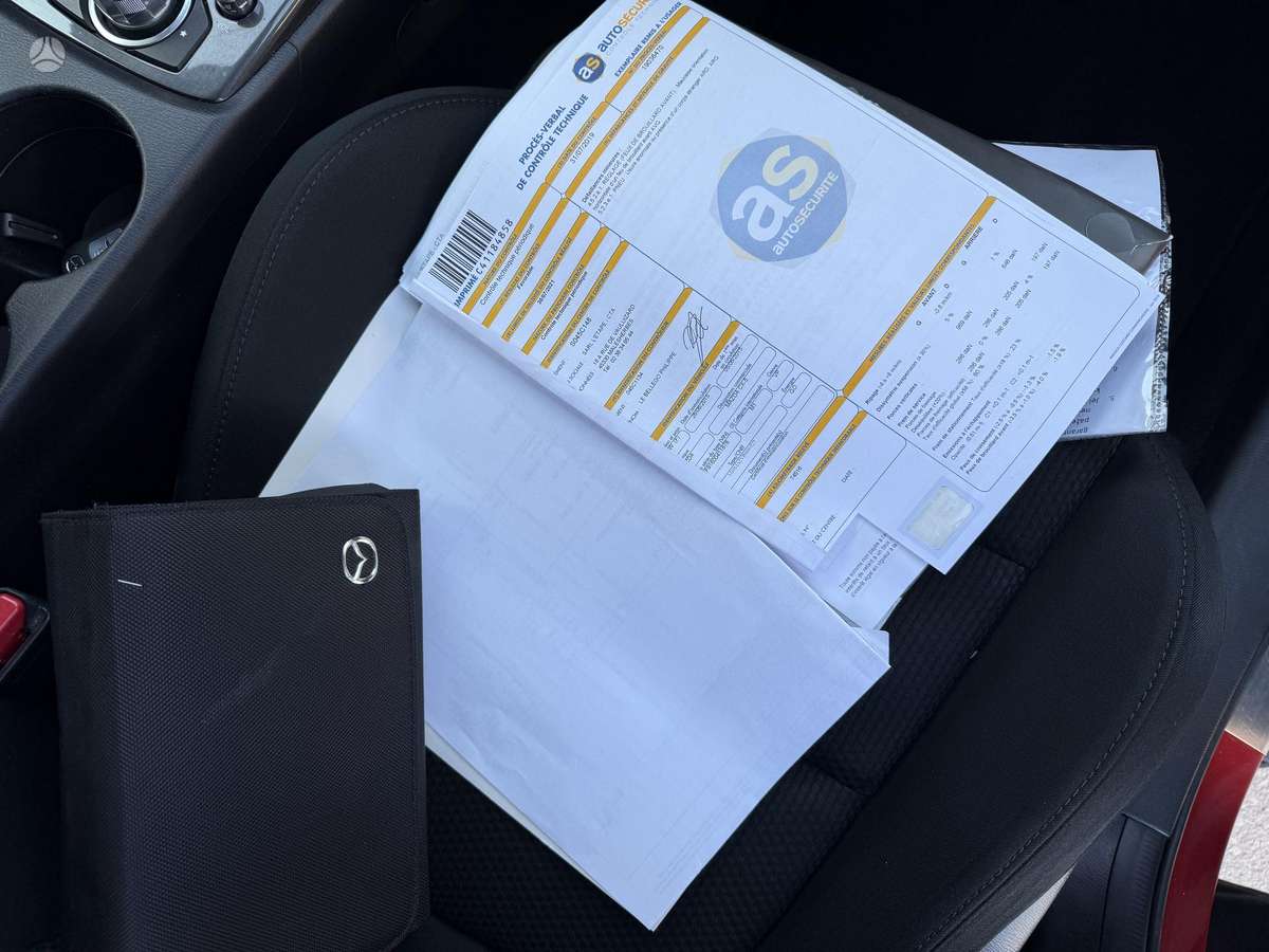 Mazda CX-5, 2.2 l., off-road / crossover
