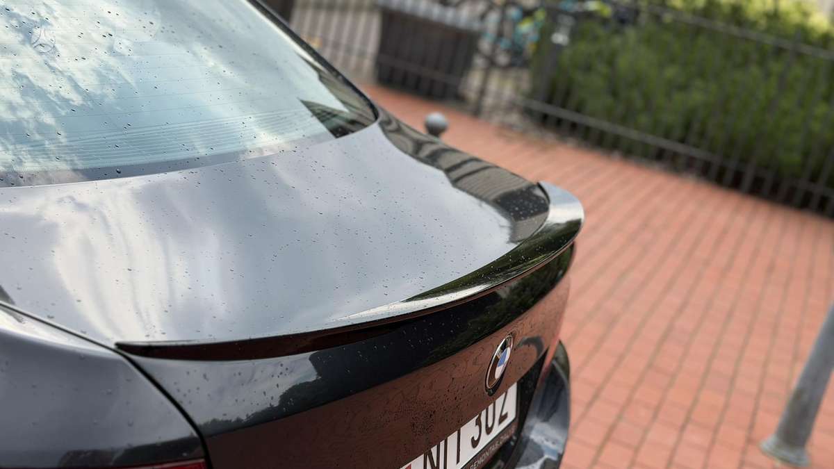 BMW 530, 3.0 l., Седан