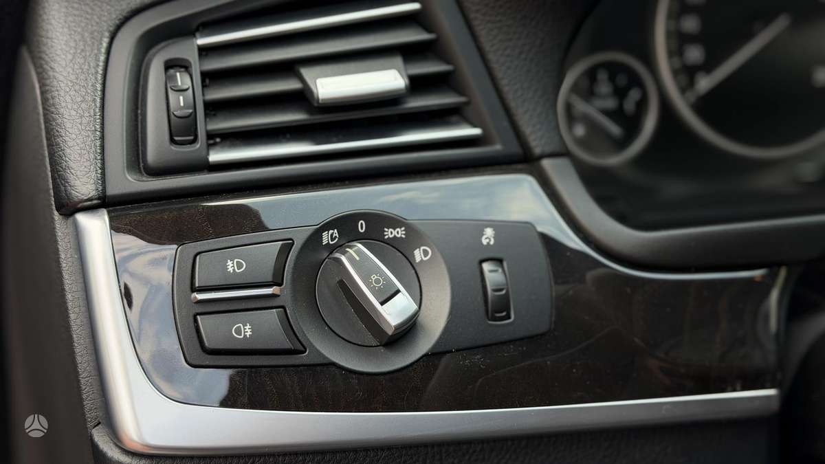 BMW 530, 3.0 l., Седан