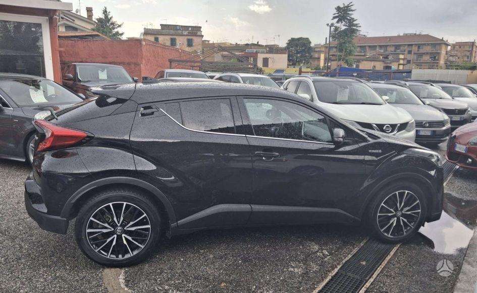 Toyota C-HR - 8