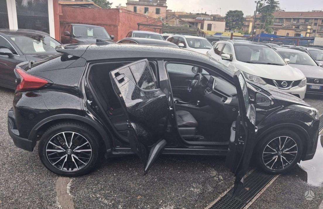 Toyota C-HR - 9