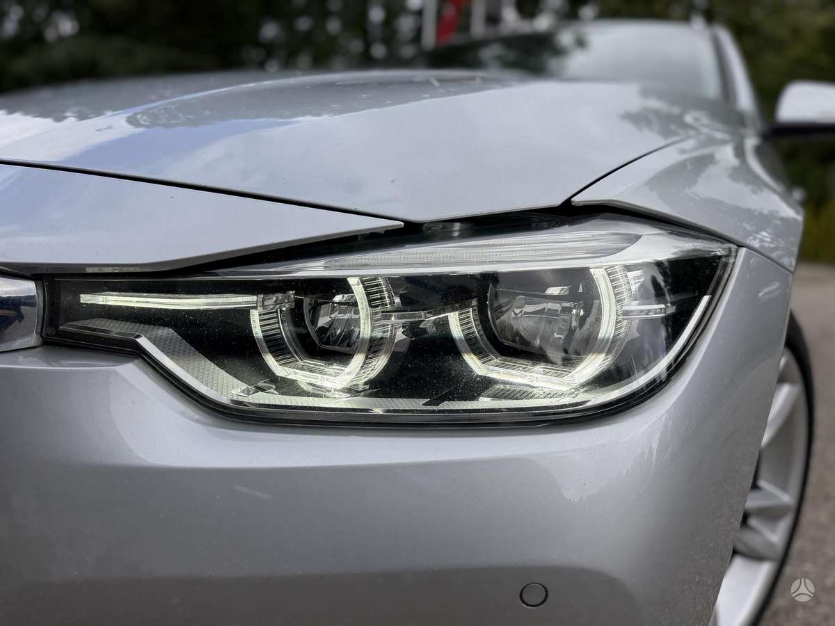 BMW 320, 2.0 l., wagon