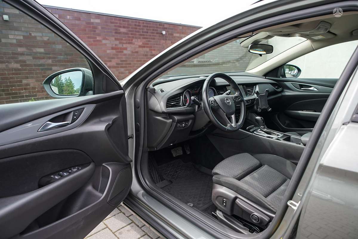 Opel Insignia, 1.6 l., Универсал