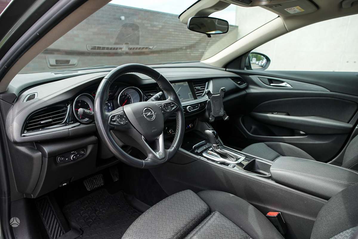 Opel Insignia, 1.6 l., Универсал