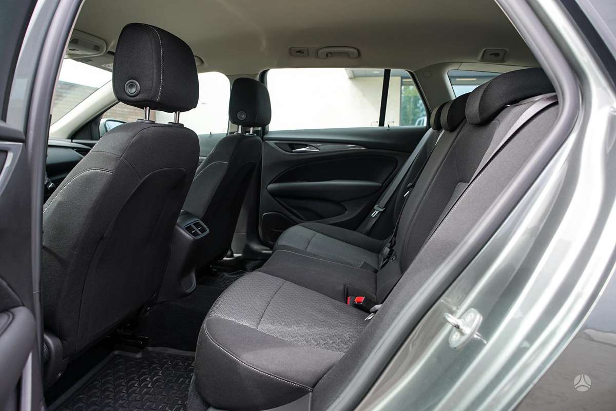 Opel Insignia, 1.6 l., Универсал