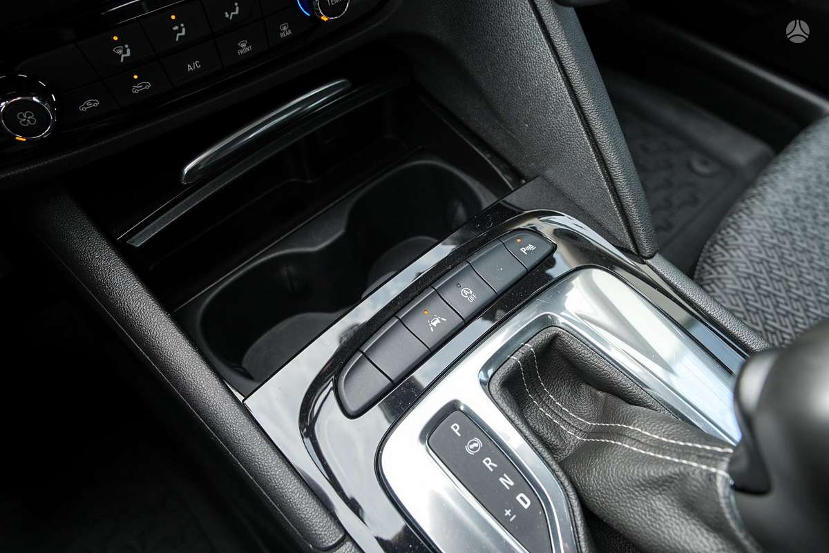Opel Insignia, 1.6 l., Универсал
