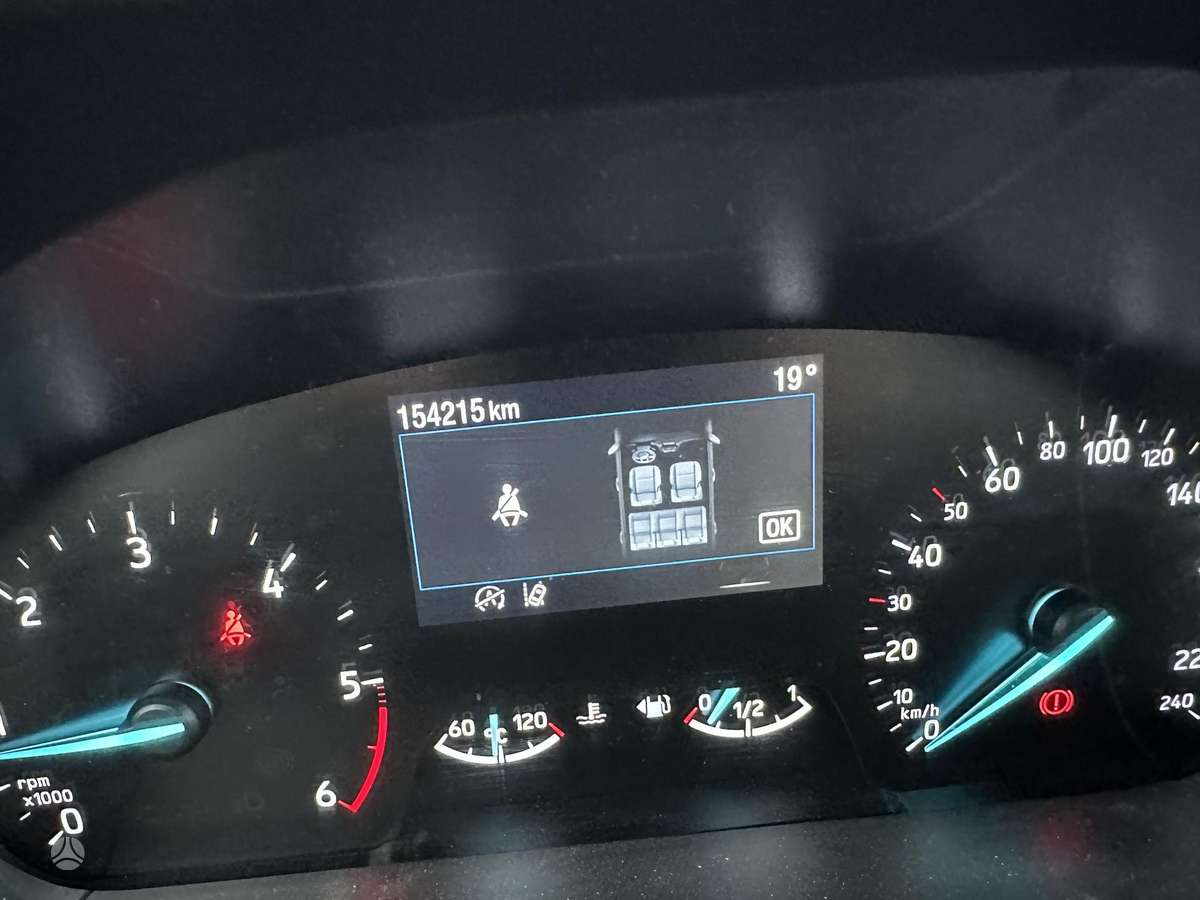 Ford Focus, 1.5 l., Хэтчбек