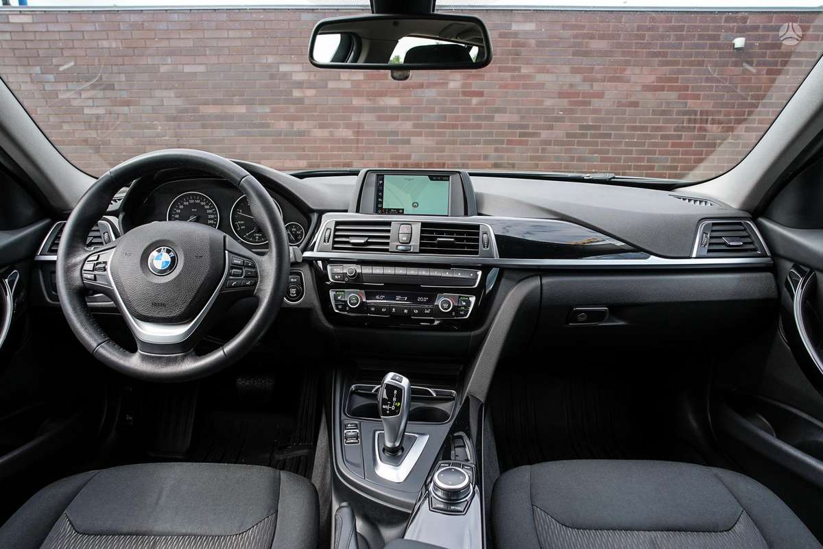 BMW 320, 2.0 l., wagon