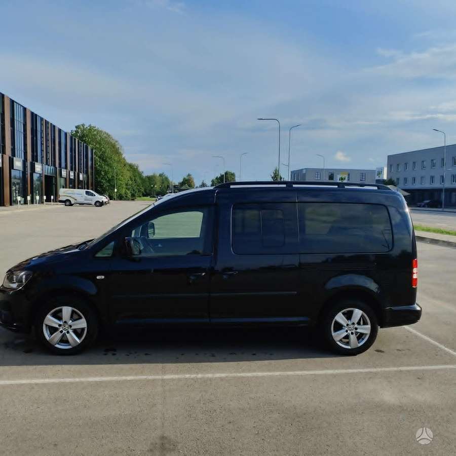 Volkswagen Caddy Maxi - 9