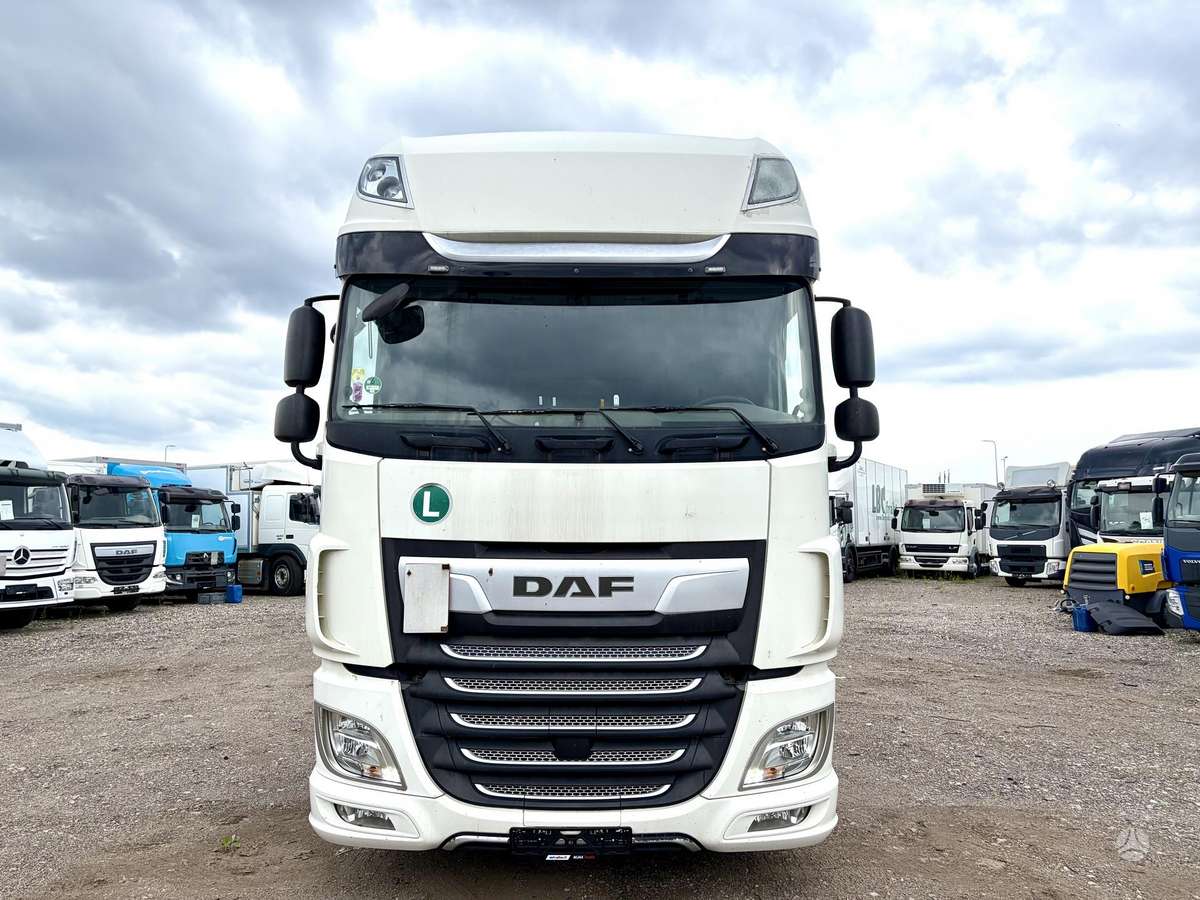 DAF XF 480 Mega Super Space Cab, double sleeper