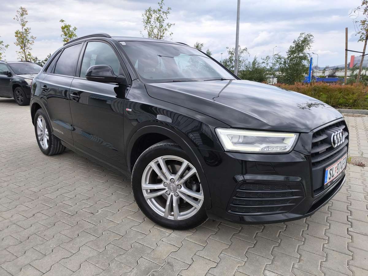 Audi Q3, 2.0 l., off-road / crossover