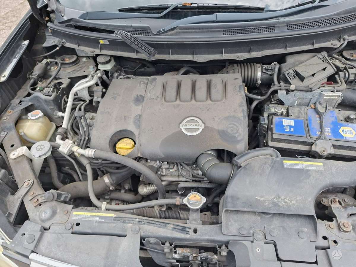 Nissan X-Trail for parts. Engine code m9r gearbox code at color code g41