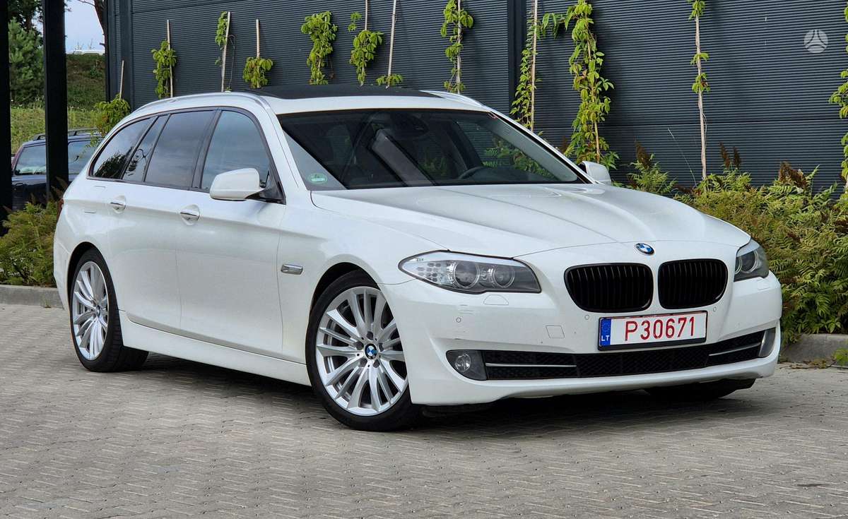 BMW 520, 2.0 l., wagon