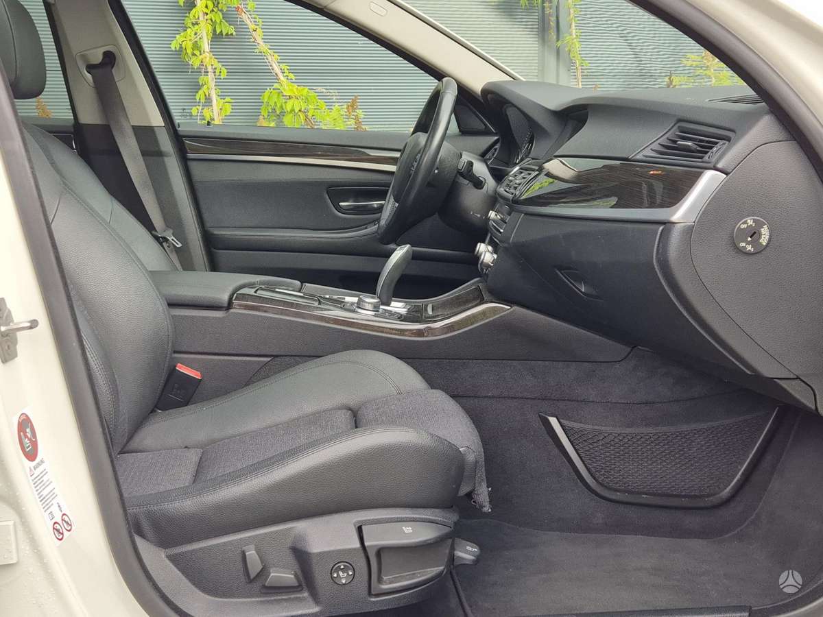 BMW 520, 2.0 l., wagon