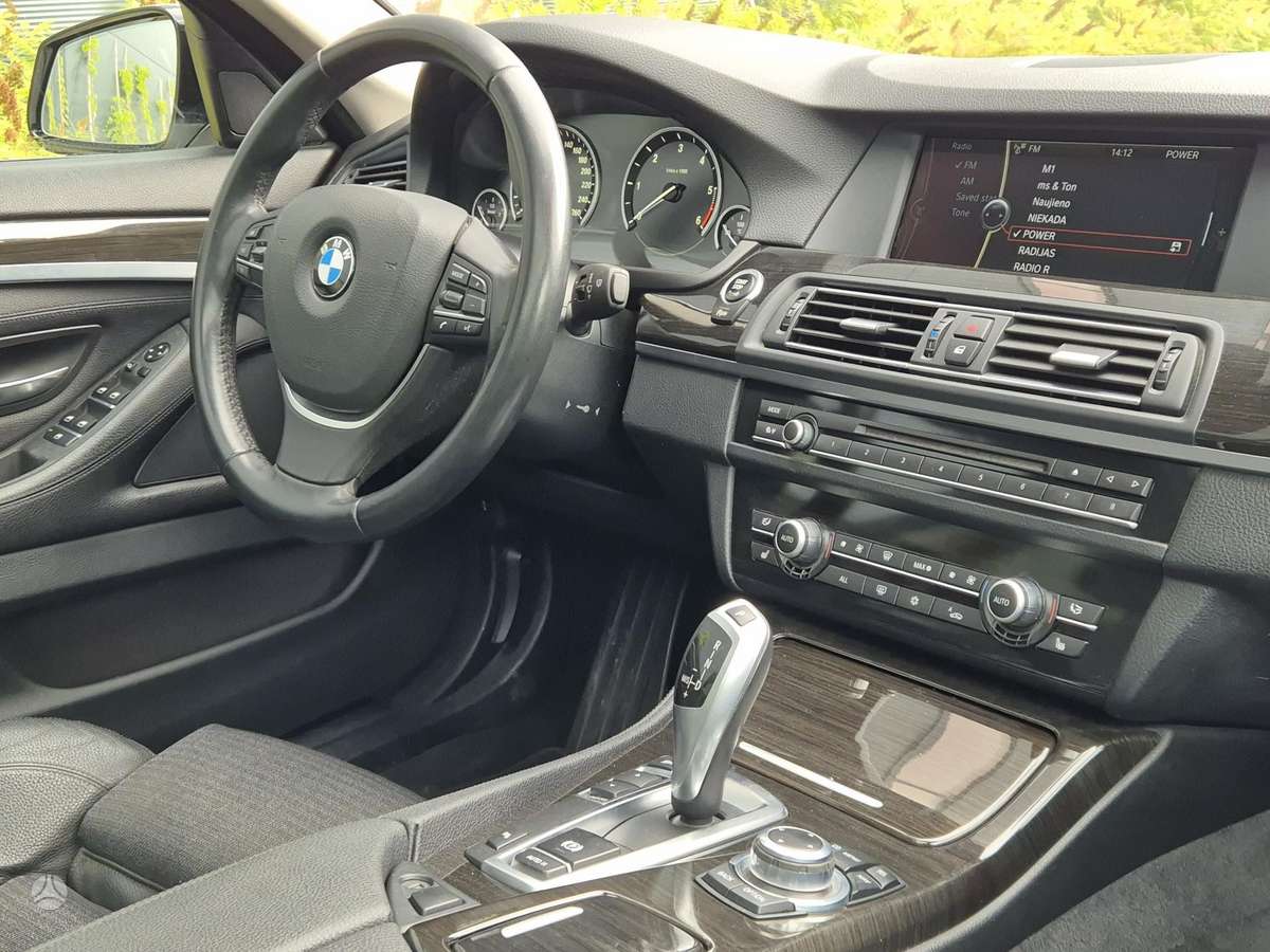 BMW 520, 2.0 l., wagon