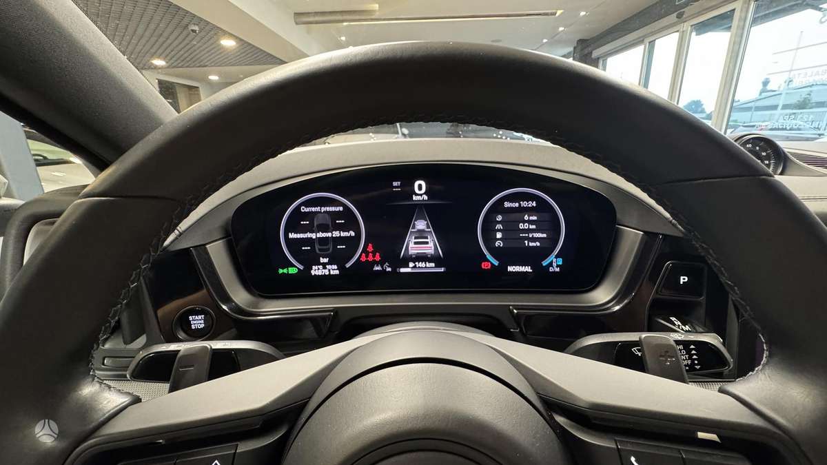Porsche Cayenne Coupe - 11