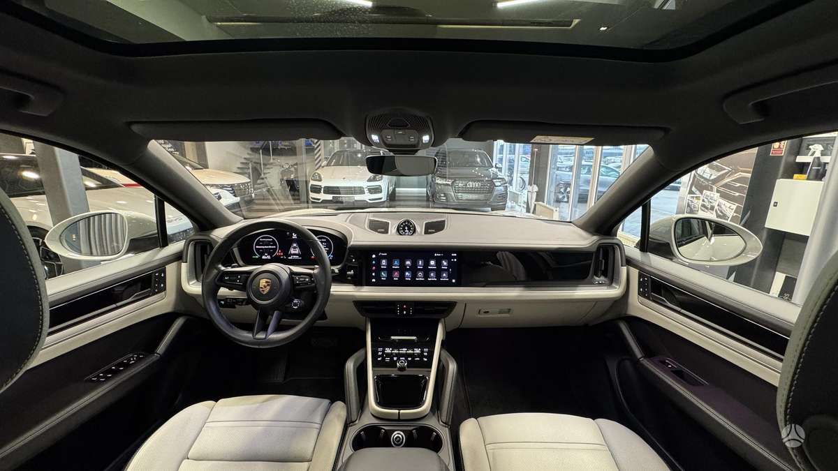 Porsche Cayenne Coupe - 10